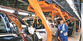 BANKROTIRAO POZNATI PROIZVOĐAČ AUTOMOBILA: Do juče važili za silu, a danas veliki broj radnika ostaje bez posla!