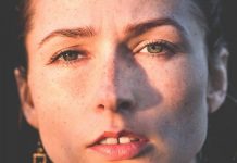 Znak Sa Izuzetnim Intelektom