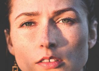 Znak Sa Izuzetnim Intelektom