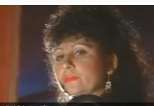 Znate li ko je? Ministri i buržuji dolazili da je slušaju, od samo jedne pesme sagradila 3 velike kuće