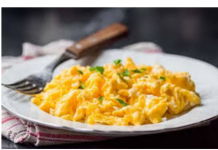 PRŽENA JAJA POSTAJU BOMBA ZA ZDRAVLJE KADA IM DODATE 1 SASTOJAK: Obaraju KRVNI PRITISAK i štite od moždanog udara