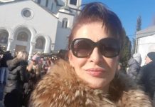 Narodna pevačica morala je da peva da bi zaradila za spomenik: Sahranila je 5 članova porodice i doživela šok