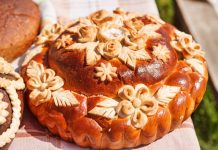 Kako da slavski kolač ne puca: Mnoge domaćice prave istu grešku zbog čega ne ispadne uvek savršeno