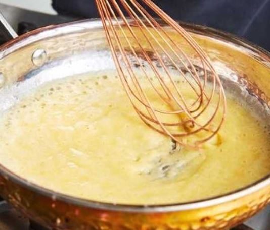 Evo kako napraviti ZAPRŠKU: Mnoge domaćice ne znaju pravu CAKU, pa će ovo jelo biti 10 puta ukusnije!