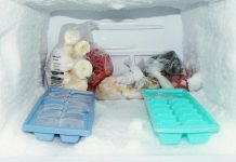 Ako vam se u frižideru stvaraju naslage leda i voda iz njega curi, ubacite namirnicu koja se koristi za prženje