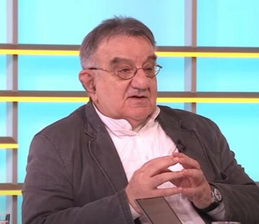 Jabukovo sirće može da spreči nadutost i ubrza rad creva, a svi ga pogrešno pijemo: Dr Perišić otkrio najbolji način