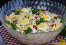 Salata “Sedmo nebo” – Savršena kombinacija ukusa i tekstura