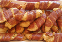 Piletina umotana u slaninu: Savršen recept za sočan i aromatičan obrok