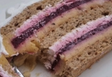 Savršen recept za kremastu tortu sa Plazmom, lješnicima i crvenim voćem