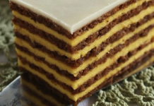 Savršen kolač s bijelom čokoladom i prženim bademima: Kremasta rapsodija okusa