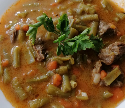 Brza i sočna junetina s mahunama – Fanazija koju morate probati!