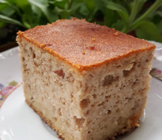 Bez šećera, ali neverovatno ukusan – Kolač sa jabukama!