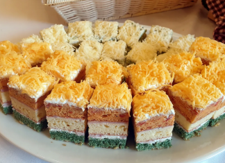 Trobojna slana torta – Spremala je bezbroj puta i svaki puta iznova oduševi!