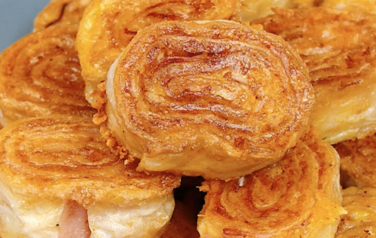 Prženi Rolovani Sendviči – Brzi, Hrskavi, i Neodoljivi!