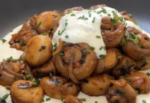 Pečurke u kremastom sosu od češnjaka: Jednostavan recept za ukusan obrok