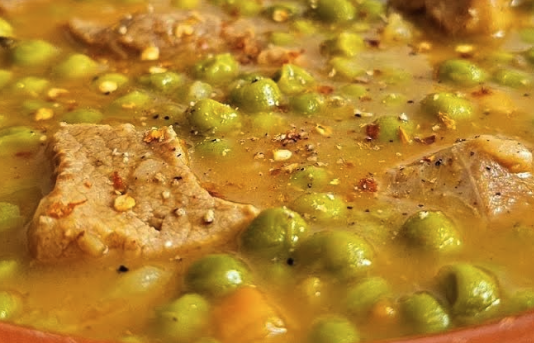 Grašak sa teletinom za kojim lude ukućani – Omiljeni recept na kašiku.