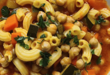 Varivo sa slanutkom, sezonskim povrćem i tjesteninom – Fantazija