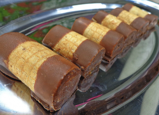 Nećete moći odoljeti Hrskavim rolnicama od oblandi s čokoladom!