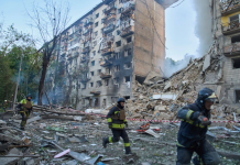 Teror nad Kijevom: Kamikaza dronovi i projektili razarali grad 9 sati – 14 mrtvih, desetine ranjenih