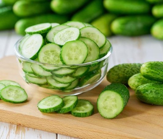 Šest zdravstvenih prednosti krastavca: Snižava šećer u krvi, poboljšava probavu i hidrira telo i kožu