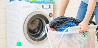 ŽENA OTKRILA TAJNU IZ RADNJE ZA HEMIJSKO ČIŠĆENJE: Ovo su 3 trika za savršeno opran veš, požalit ćete što ih niste znali ranije