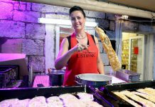 Nakon gubitka sina pronašla spas u kuhinji: Uštipci su joj promijenili život