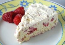 SLADOLED TORTA SA MALINAMA ZA 10 MINUTA