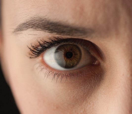 Podočnjaci nisu samo umor – evo šta otkrivaju o vašem zdravlju!