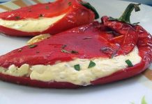 PEČENE PAPRIKE PUNJENE FETA SIROM