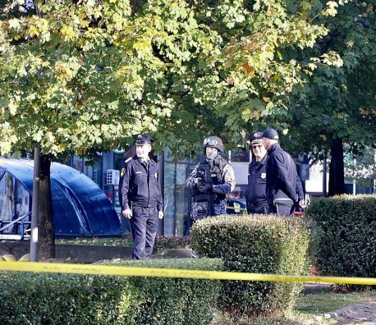 Gračanica: Muškarac zatečen mrtav u kući, sumnja se da je supruga ubila muža