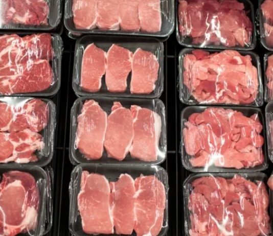 Kupila sam meso u prodavnici i u njemu našla neobičan predmet: bila sam veoma iznenađena što nešto takvo može da se nađe u proizvodu.