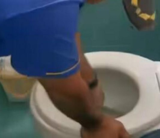 ZAHVALJUJUĆI ZAPUŠENOJ WC ŠOLJI SAZNAO DA GA ŽENA VARA: Zbog reči vodoinstalatera ostao ŠOKIRAN! Primetio sam da..”