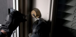 Ovde nemojte kriti svoje dragocjenosti: Lopovi prvo provjere ovih 5 mjesta u vašem domu