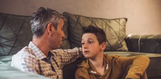 Rečenica koju otac nikada ne smije reći sinu – psiholozi upozoravaju na trajne psihičke posljedice