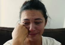 Muž je mene i decu izbacio iz kuće zbog trudne ljubavnice: Ono što ga je snašlo godinu dana kasnije pamtiće dok je živ