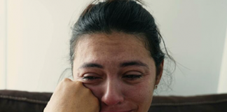 Muž je mene i decu izbacio iz kuće zbog trudne ljubavnice: Ono što ga je snašlo godinu dana kasnije pamtiće dok je živ