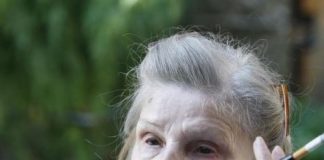 Sa 94 godine pali cigaru jednu za drugu! RADI ovoga je i dalje zdrava i vitalna! MIRA OTKRILA TAJNU SVOJE DUGOVJEČNOSTI