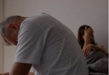 Da li muškarci poslije 55-te postaju neupotrebljivi ženama u krevetu: Evo kada muškarac zaista počinje slabiti