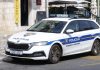 Dva policajca siI0vaIa ženu TOKOM RADNOG VREMENA u policijskom vozilu, sve otkrio njen suprug kada joj je uzeo telefon: Snimila je m0nstrume, a sada joj iz mupa prijete.. Dva policajca imala ODNOS TOKOM RADNOG VREMENA SA ISTOM ŽENOM u policijskom vozilu, sve otkrio njen suprug kada joj je uzeo telefon - featured image