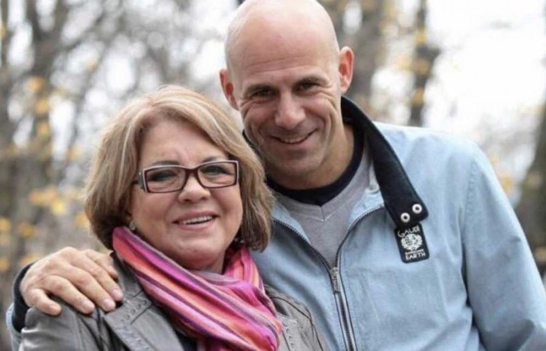 Šemsa Suljaković pokazala sina i oduševila mnoge: Fotografija prikupila više od 18 hiljada lajkova - featured image