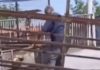 Uhapšen radnik pečenjare zbog ubistva pasa, meso na vještačenju: Srbija u š0ku, jeli smo meso od lutalica? SVI DETALJI Uhapšen radnik pečenjare zbog ubistva pasa, meso na vještačenju - featured image