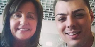 “Godine su samo broj, mogu izdržati tvrdi njegov, čak mogu duže nego on..” – Ana Bekuta š0kirala slikama iz kreveta i opisom, užaas “Među nama se desila iskrena ljubav, godine su samo broj, a ja volim tvrdi tvoj!” – Ana Bekuta š0kirala, kriza srednjih godina - featured image