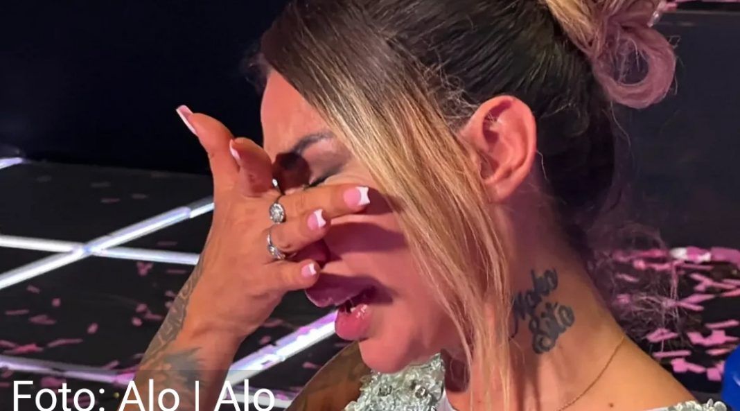 Aneli prvi put o susretu Nore i Asmina! Otkrila šta ju je kćerka prvo pitala: Da se naježiš - featured image Aneli prvi put o susretu Nore i Asmina! Otkrila šta ju je kćerka prvo pitala: Da se naježiš - featured image
