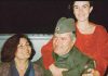 Mladić će biti sahranjen pored kćerke, malo ko zna da je ona oduzela sebi život kada je shvatila kakve je otac zločine činio: Evo šta je napisala o svom ocu Mladić želio biti sahranjen pored kćerke koja si je oduzela život kada je shvatila kakve je otac zločine činio - featured image