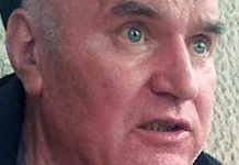 Kako je uhapšen Ratko Mladić: Kada je policija ušla u kuću skrivao se iza vrata, oni su ga danima mučili, a sad mu presudiIi? Kako je uhapšen Ratko Mladić: Kada je policija ušla u kuću skrivao se iza vrata - featured image