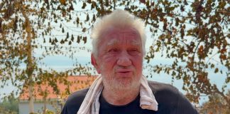 Mještanima Omiša izgorjelo sve, u suzama prepričavaju borbu sa agonijom: Neki digli ruku na sebe od boIa, nisu mogli podnijeti toliki gubitak? SVI DETALJI "Plašim se za sina, umrijeće od žalosti" Mještanima Omiša izgorjelo sve, u suzama prepričavaju borbu sa agonijom - featured image