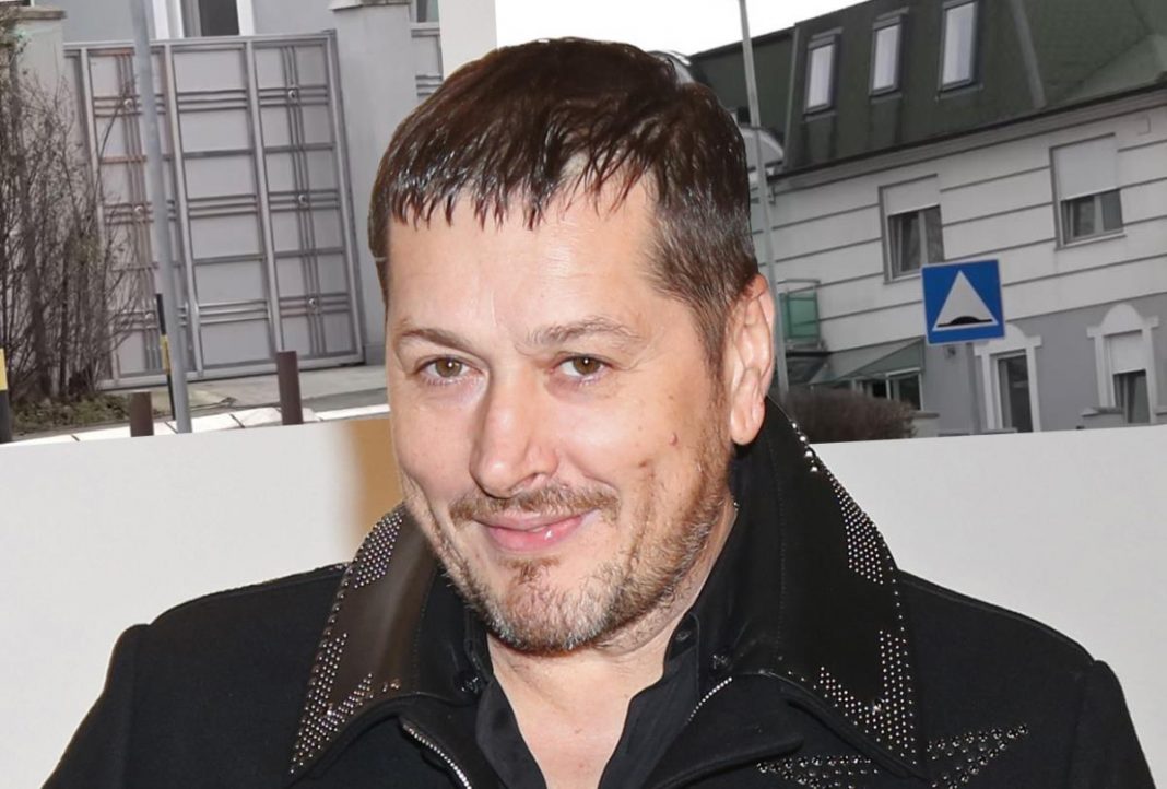 OVO JE LUKS KUĆA ACE PEJOVIĆA! Vila košta čitavo bogatstvo, evo koliko je ISKEŠIRAO za pravu palatu! GVOZDENA KAPIJA SVE SKRIVA - featured image