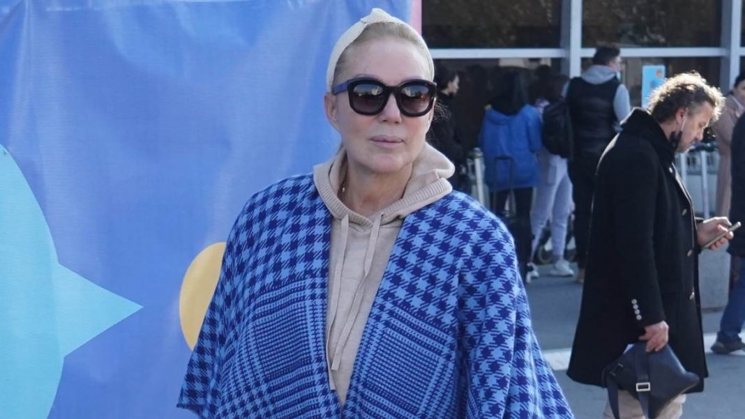 Lepa Brena dobila rješenje o mirovini: 'Shvatila je da je vrijeme da se posveti sebi' - featured image