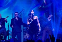 Ceca prekinula koncert, kad vidite šta su joj uradili, zaledit ćete se "ŠTA JE, BRE, OVO?" Ceca prekinula koncert! Zbog poruke iz publike ostala u šoku: "Ne treba ti to!" - featured image