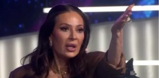 “Pakuj se i idi kod nje, da te moje oči ne gledaju! Kreni!” Ceca Ražnatović zbog njega doživjela pomračenje, javno mu odbrusila! "Pakuj se i idi kod nje, da te moje oči ne gledaju! Kreni!" Ceca Ražnatović zbog njega doživjela pomračenje, javno mu odbrusila! - featured image